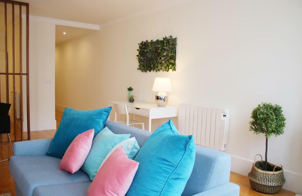 Hm - Carlos Alberto Apartment 2 Porto Bagian luar foto
